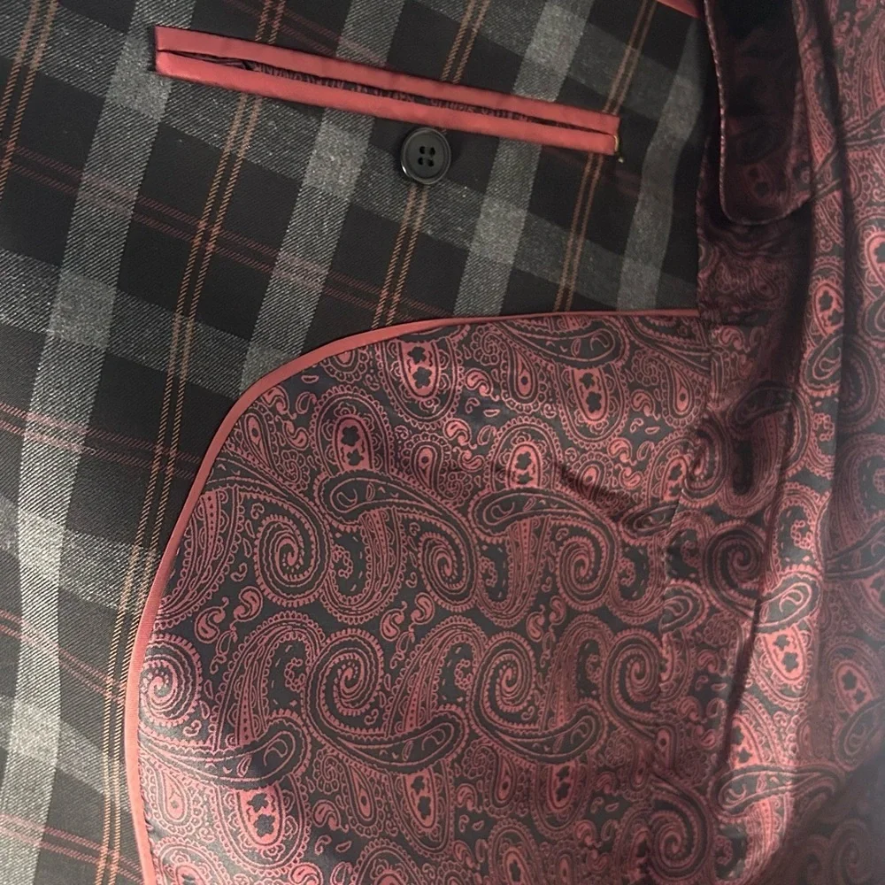 Stacy Adams Gray and Red Sport Coat Modern Plaid Design